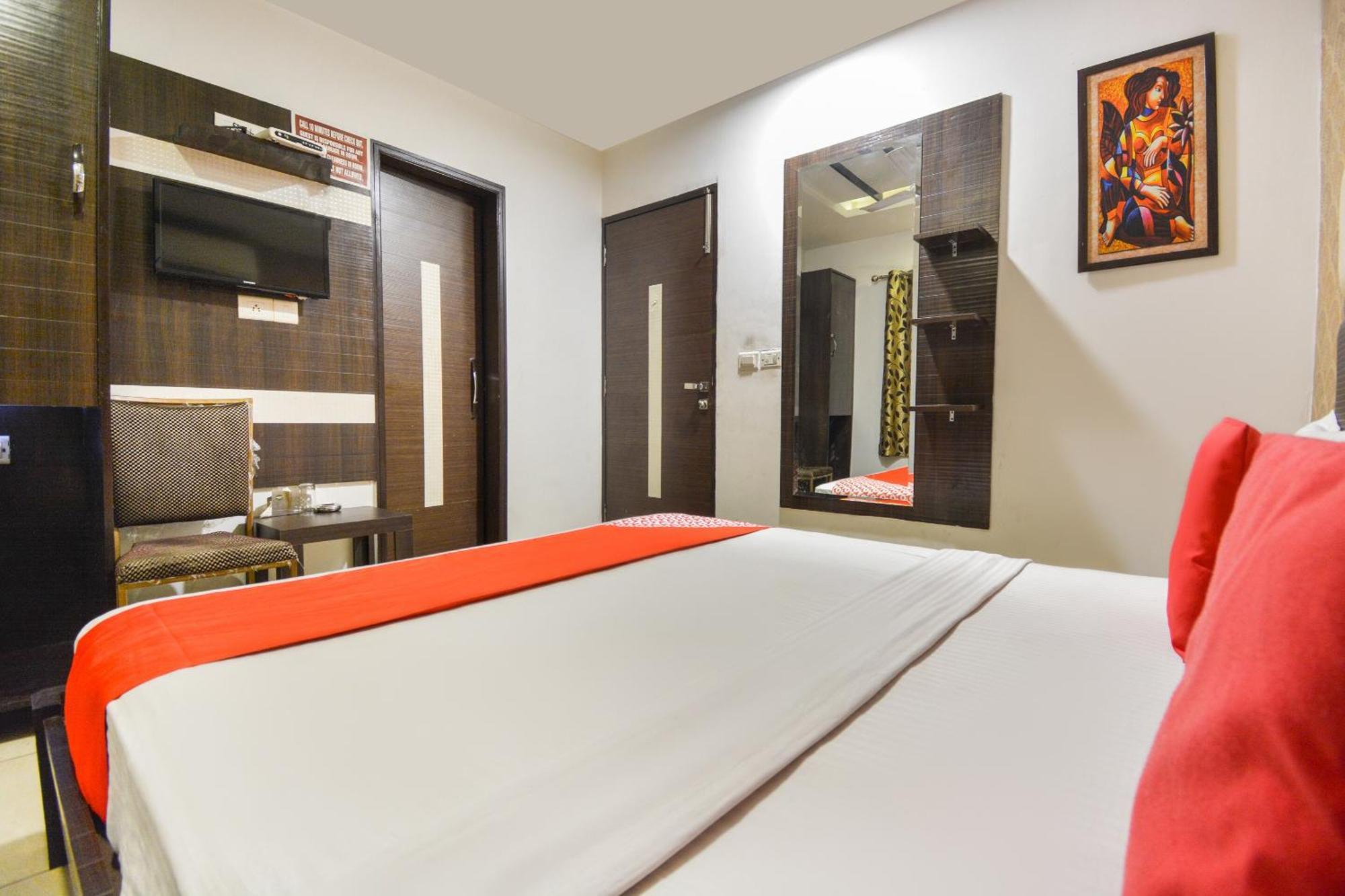 Hotel O Lexis Ludhiana Exterior photo
